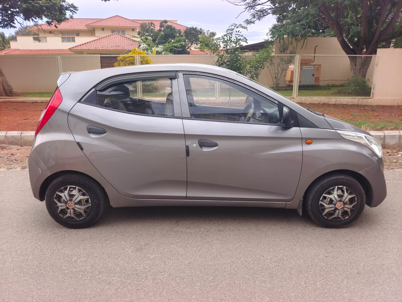 Hyundai Eon(2011-2019) D Lite